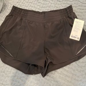 NET Black Lululemon Hotty Hot shorts. Size 14.